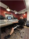 Music Production and Basic Composition Tutorials and Private Tutor, with a degree in music production and sound engineering