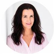 I am a Resilience Consultant, Corporate Trainer and Coach, specialising in human skills for professional development 