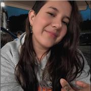 Profesora titulada en inglés con experiencia en clases personalizadas individuales y grupales.