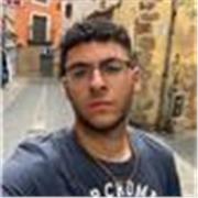 Diplomato presso il liceo classico, attuale studente universitario di scienze politiche
