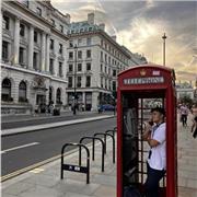 Soy un joven apasionado por la educación que busca ayudar a sus alumnos a desarrollar su máximo potencial
