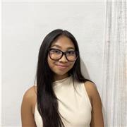 Soy muy simpática y me gustan mucho los niños pequeños. Soy estudiante de enfermería y me gustaría dar clases a niños de primaria