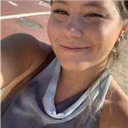 profesora de biología aplicada para dar asignaturas de otras materias como lengua y matemáticas