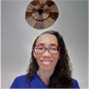 Professora que ama o que faz levar o conhecimento a todos