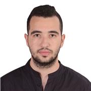 Ich bin Chemie-Tutor, der alle Altersgruppen unterrichten kann.