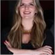 Soy una persona proactiva que le encanta ayudar y apasionada por los idiomas… me encantaría ayudar a personas que quieran aprender