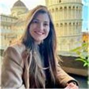 Experiencia en enseñanza avanzada para adultos, preparación para el empleo y programas de intercambio