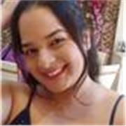 Professora de Português com experiência em Fundamental II e cursinhos