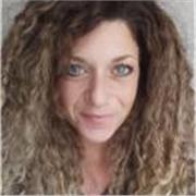 Italiana nativa viviendo en españa desde el 2008, imparto clases de italiano a todas las edades de niños a ancianos