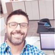 Psicologo y Coach profesional, nativo del Español, ofrezco clases conversacionales para extranjeros, vivo en Madrid