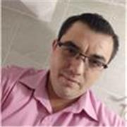 Doy clases particulares para universidad profesionistas refiriéndose al ámbito tecnológico basándonos en computación sistemas prog