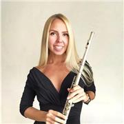 Musicista professionista e insegnante con decennale esperienza offre lezioni di Flauto traverso, Pianoforte, Storia e Teoria della musica