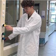 Lehramtsstudent für Chemie und Sport gibt Chemienachhilfe von Klasse 7 bis zum Abitur