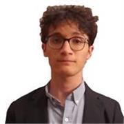 Studente universitario di Economia e Finanza e di Giurisprudenza