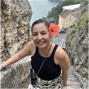 Certified Yin & Hatha yoga instructor offering online mindfulness,meditation,somatic healing,Polyvagal-inspired classes for adults