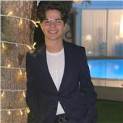 Laureando in Ingegneria Meccanica che offre lezioni di matematica per alunni delle scuole medie e superiori