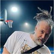 Diplômé du BFJ de basketball, je propose mes services de coaching individuel pour enfants/ado/adultes sur Paris.