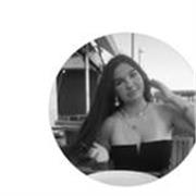 Soy una chica sociable y responsable con nivel C2 de inglés . Solo doy clases de primaria y ESO