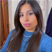 Studentessa scuola superiore chimica