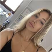 Profesora de Educación Primaria. Imparto todas las asignaturas, siendo especialista en inglés