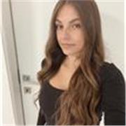 Studentessa appena diplomata offre ripetizioni di matematica a studenti di medie, elementari e superiori