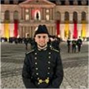 Élève ingénieur en 3eme année à l’Ecole Polytechnique. Je donne des cours particuliers pour les divers niveaux: lycée, supérieur