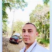 Doy clases a niños de primaria como refuerzo para que estén más capacitados para pasar en sus estudios