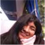 Profesora de matemáticas con experiencia en clases con niños y adultos