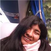 Profesora de matemáticas con experiencia en clases con niños y adultos