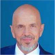 Sono un life e business coach esperto in:
- comunicazione  soft-skill
- processi formativi e di carriera
- leadership e gestione dei team