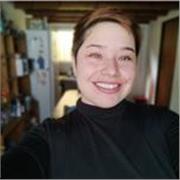 Estudiante avanzada en la carrera de Profesorado de Filosofía, con amplia experiencia en docencia desde apoyo, inglés y danzas