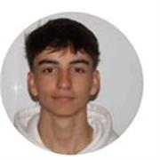 Cursante de 2° de Bachillerato, nivel avanzado de inglés, nivel medio en euskera.