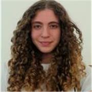 Amante de los idiomas, estudio inglés desde muy pequeña. Tengo experiencia de manera presencial con niños de entre 4 y 9 años.