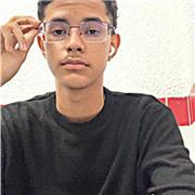 Aulas de reforço com foco em matemática, português, filosofia, geografia. Ajudo a entender o conteúdo de forma dinâmica