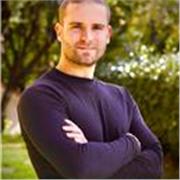 Emotional intelligence coach offering transformative online lessons for adults and professionals worldwide.