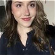 Me defino como una persona paciente y clara al explicar. Daré clases de matemáticas a niños, adaptándome a su ritmo