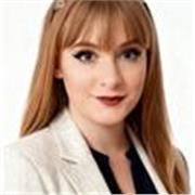 Qualifizierte Übersetzerin und Tutorin, die Dir hilft, Englisch selbstbewusst zu verwenden