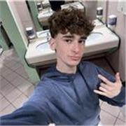 Sono uno studente di liceo, so che confrontarsi con un adulto non é sempre facile. Affrontiamo insieme i tuoi dubbi con leggerezza
