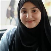 Experienced English and public speaking educator offering online lessons and in person tutoring in Berlin. With a Master’s degree