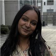 I’m a supportive maths teacher helping young primary school students build confidence and improve their understanding.