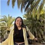 Actualmente estudiante de estudios ingleses, apasionada por el idioma y la enseñanza