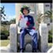 Se sei alla ricerca di un insegnante che ti aiuta con passione a superare tutti i tuoi ostacoli nello studio, contattami.