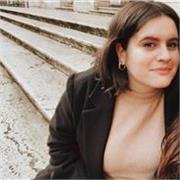 Insegnante Laureata in Lingue offre ripetizioni di Inglese e materie umanistiche