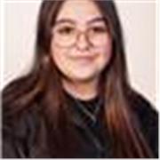 Soy una estudiante de la escuela de arte y superior de diseño de Burgos, tengo 18 años y me gustaría dar un poco de clase.
