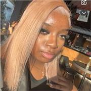 Primary Maths & English tutor in London offering online lessons — patient, adaptive, supportive and results-focused