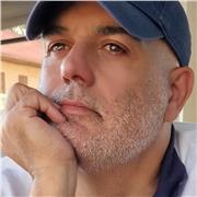 Ayudo a estudiantes a encontrar su camino en la vida