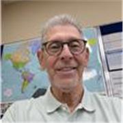 Profesor titulado en matemáticas y biología, en inglés o en castellano