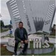 Sou professor de inglês online há mais de 3 anos ensinando crianças e adultos inclusive Business English