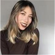 Profesora integral de canto para nivel principiante e intermedio