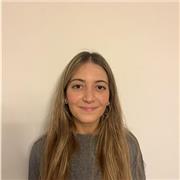 Buenas, soy estudiante de derecho y relaciones internacionales en inglés y toda mi vida he estudiado en un colegio alemán. Por tanto, manejo con fluidez ambos idiomas. Siempre he sido buena estudiante y he hecho el bachillerato de ciencias sociales pro ta